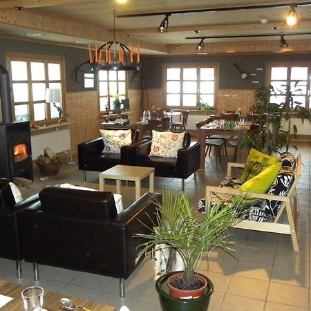 Hotel Restaurant Walliser Sonne Reckingen Exterior photo