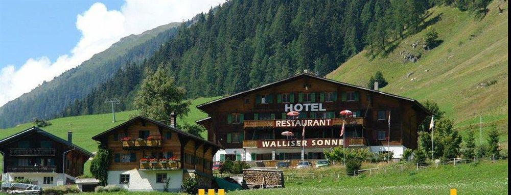 Hotel Restaurant Walliser Sonne Reckingen Exterior photo