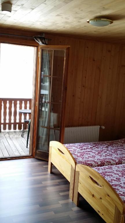 Hotel Restaurant Walliser Sonne Reckingen Room photo